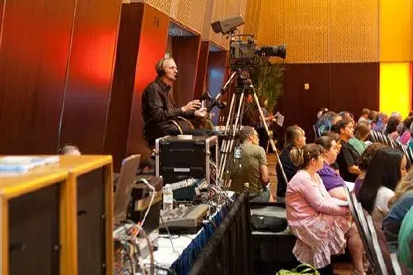 The Grand Hotel - Salem