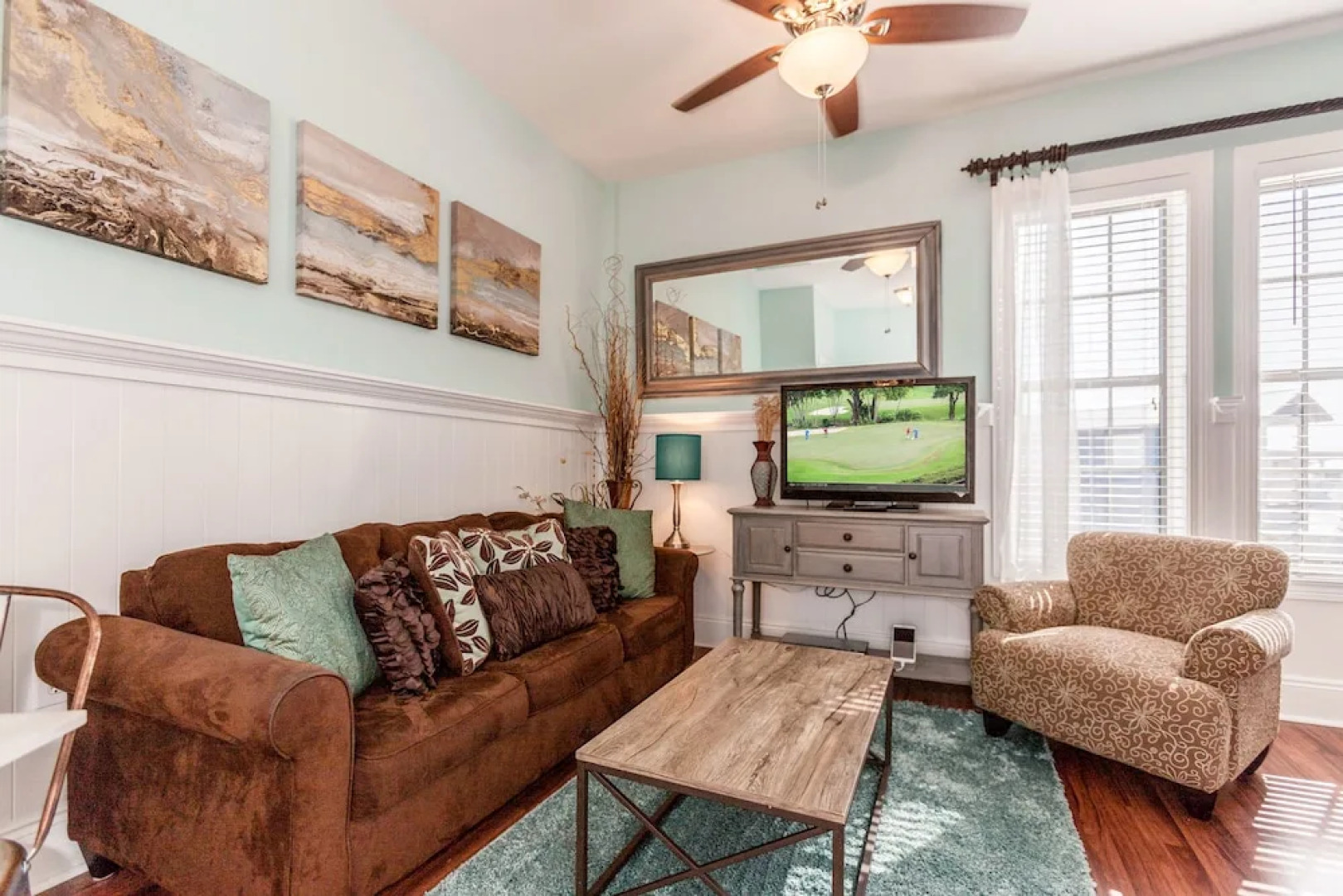 Cozy Seacrest Studio Condo by RedAwning