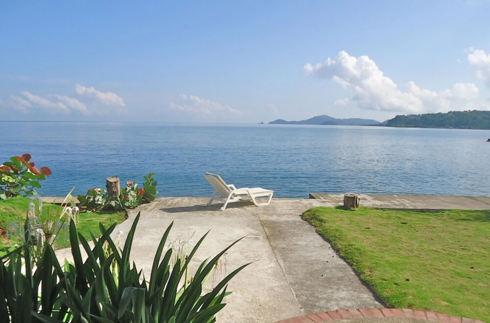 Blissful Caribbean Beachfront - 2 Br Villa