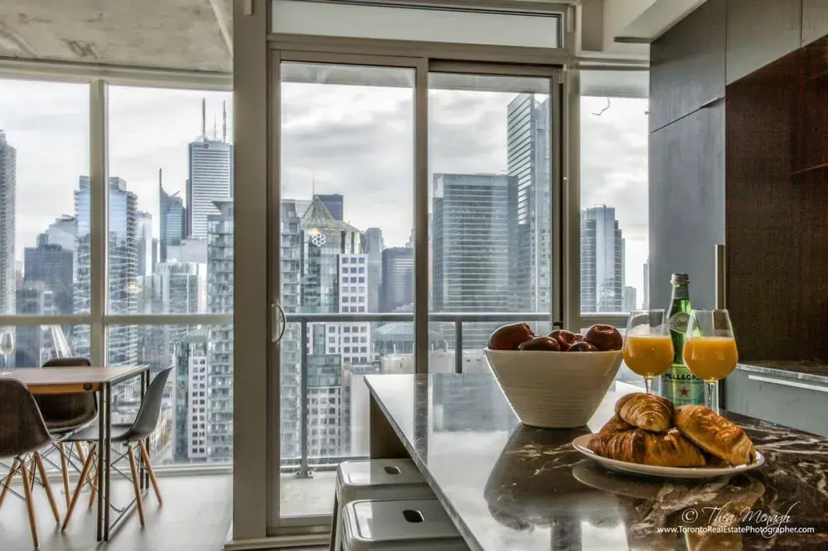 Bisha - 5 Star New Luxury Condo