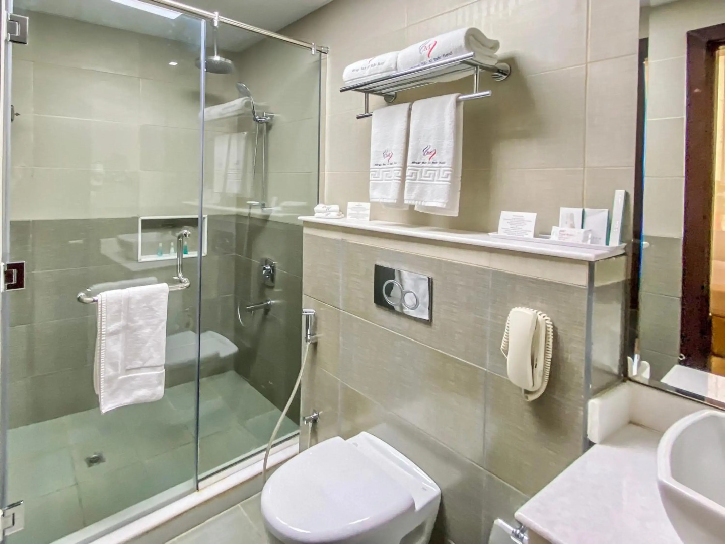 Mirage Bab Al Bahr Hotel