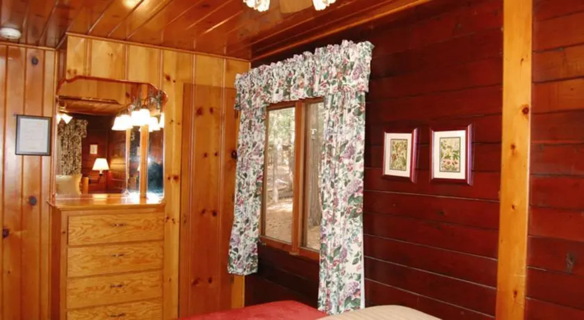 RedAwning Cabin #27 Raccoon Hollow