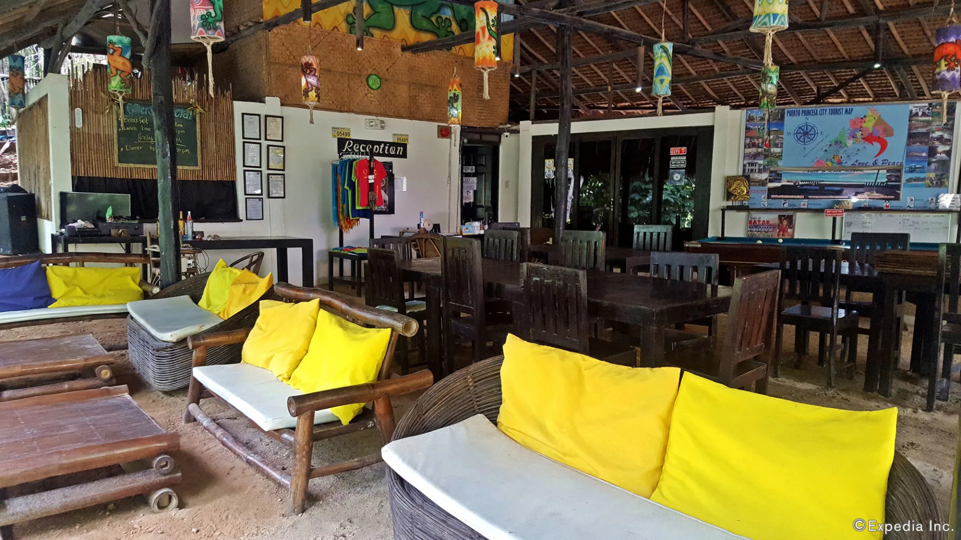 Love and Peace Deep Jungle and River Resort