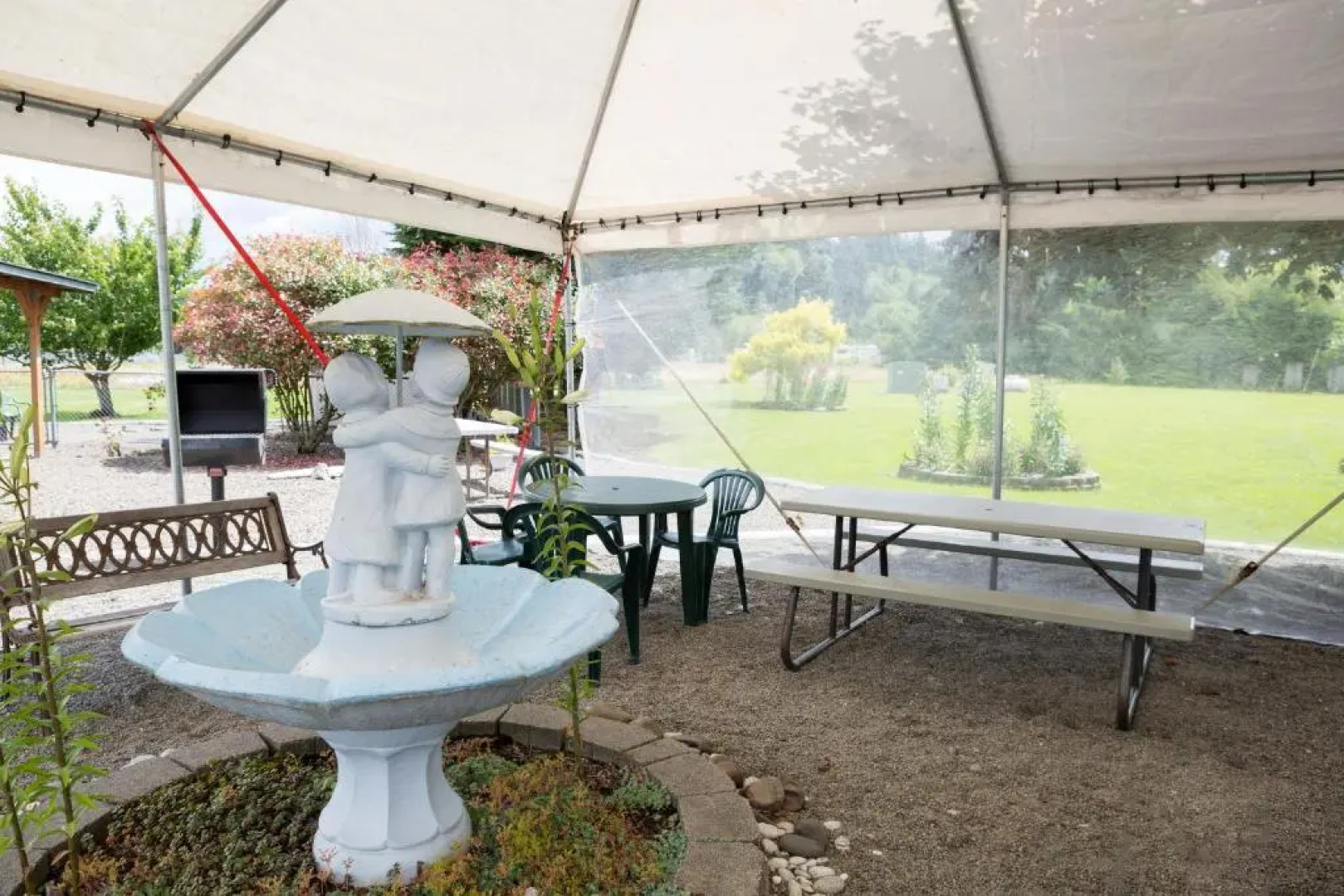 The Dew Drop Inn Motel
