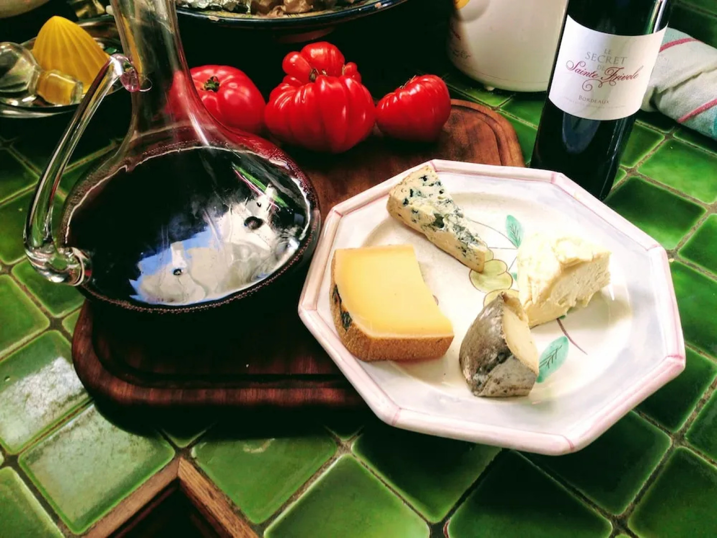 Les Maquinols Estate