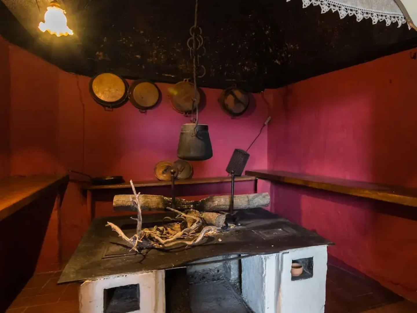 Cozy 2-bedroom Apartment