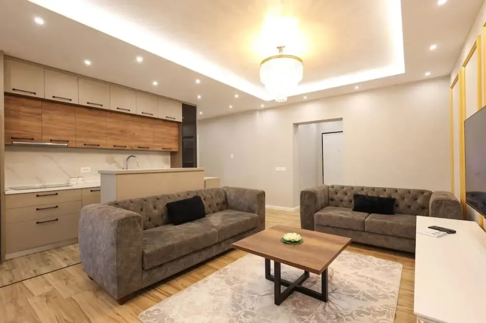 Grandstay Apartments 007