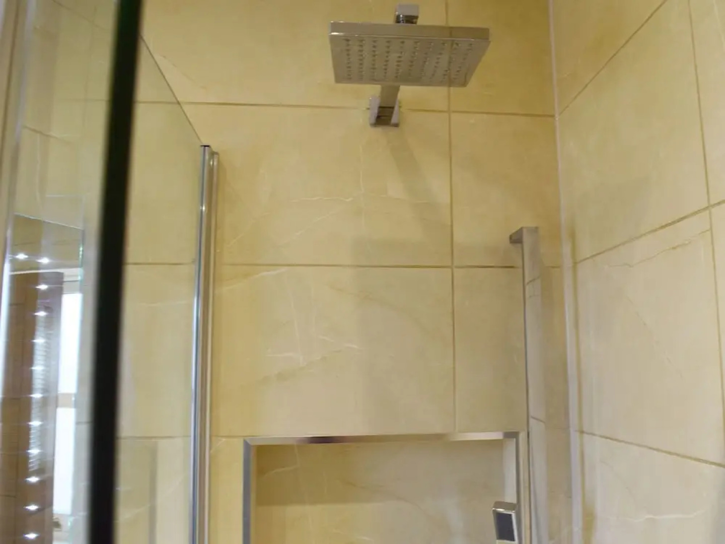 Godwin Court Serviced Apartments