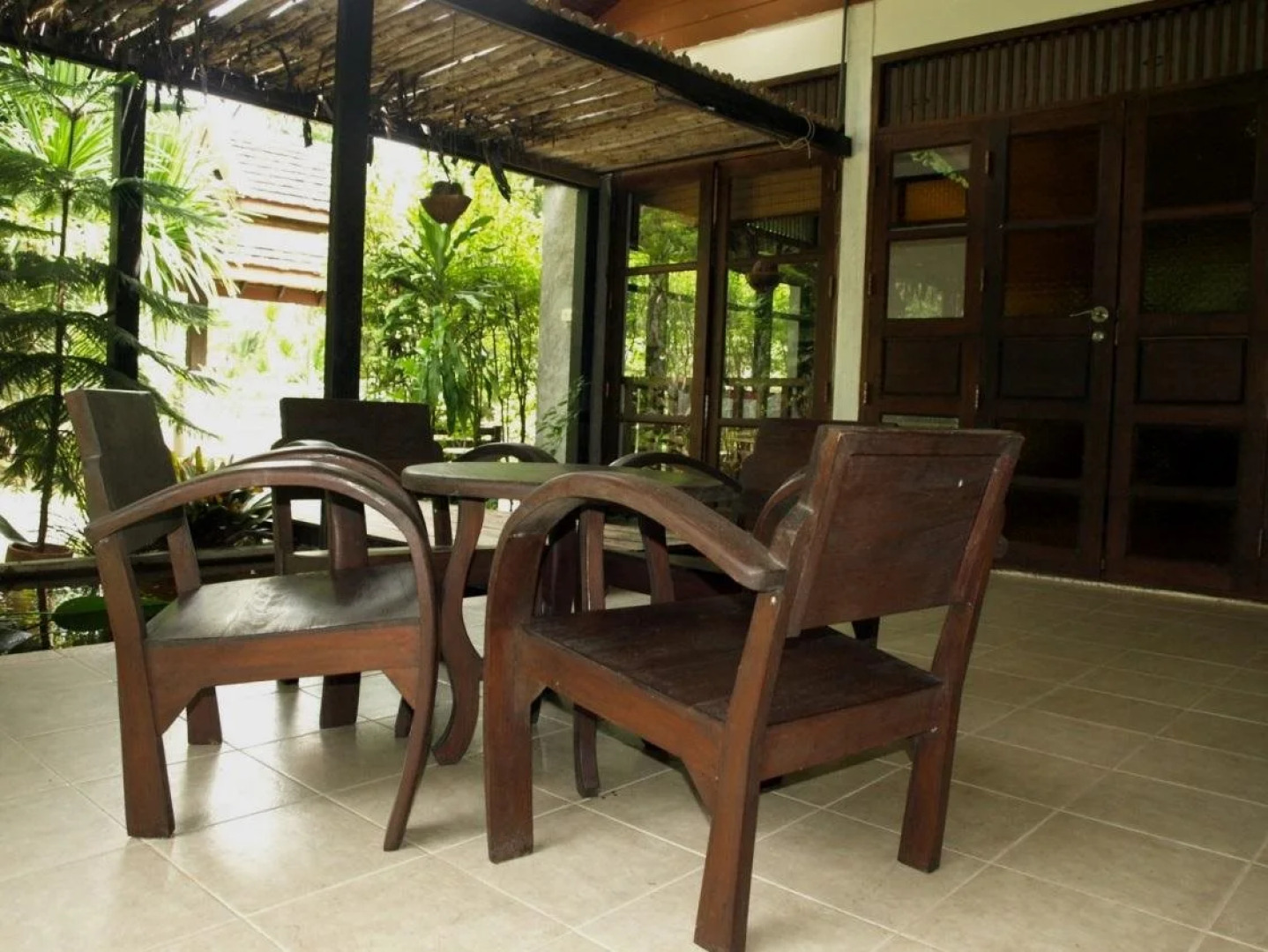 Baan Fadow Family Resort