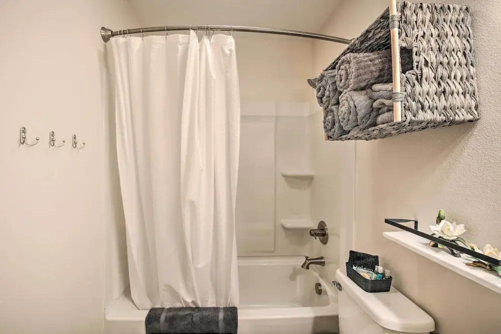 Hot Springs Village Townhome Near Hiking & Golf!