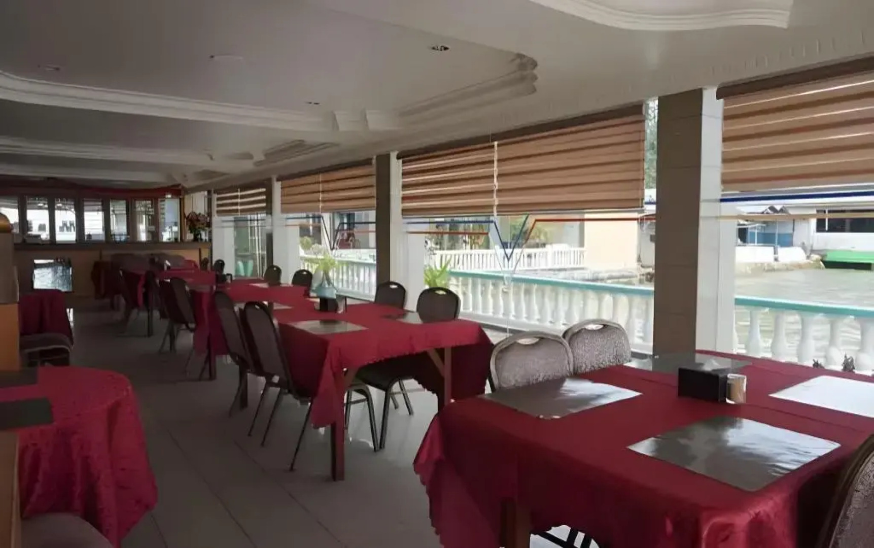 Hotel Holiday Karimun