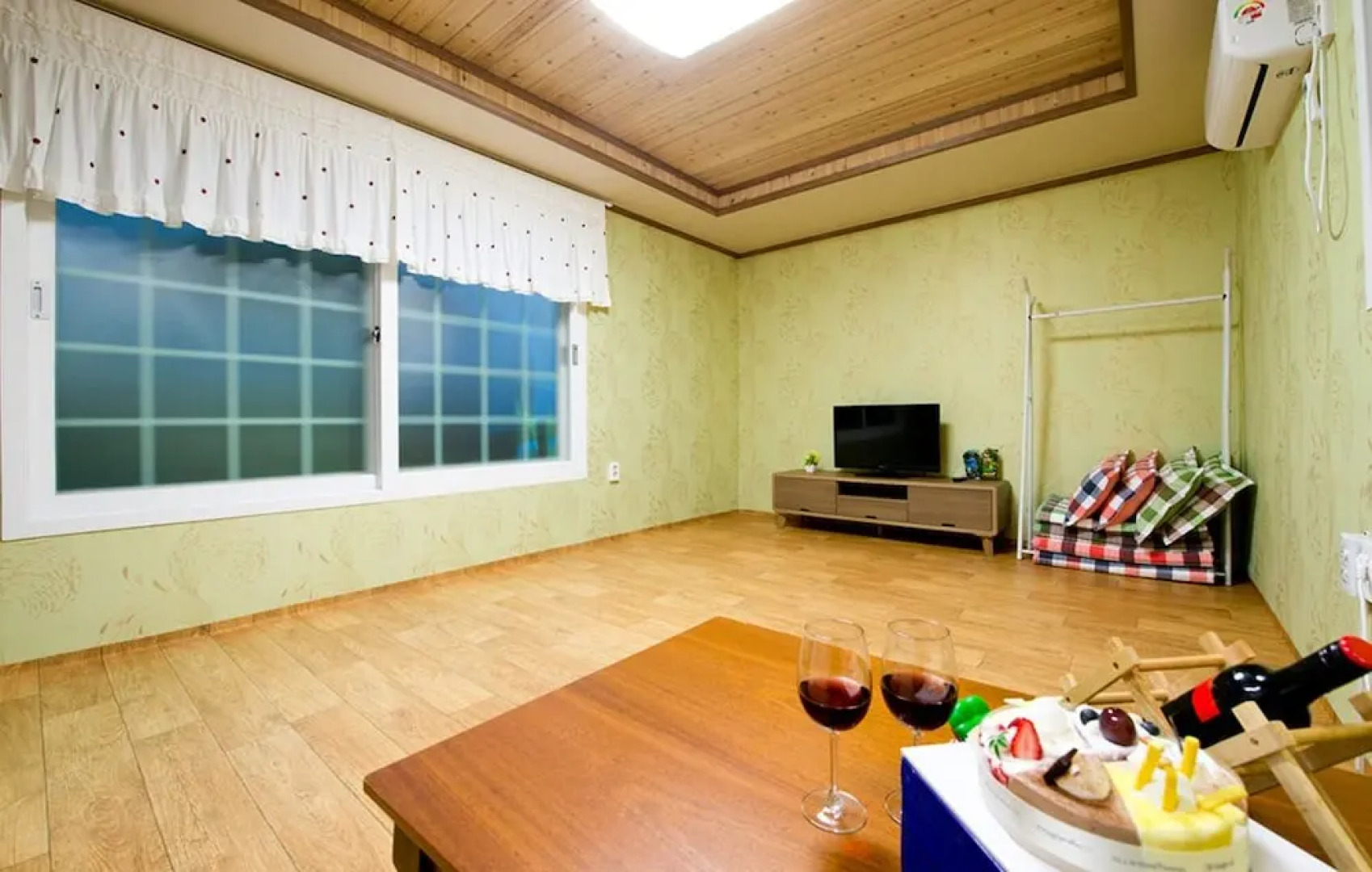 Wando Sol Beach Pension