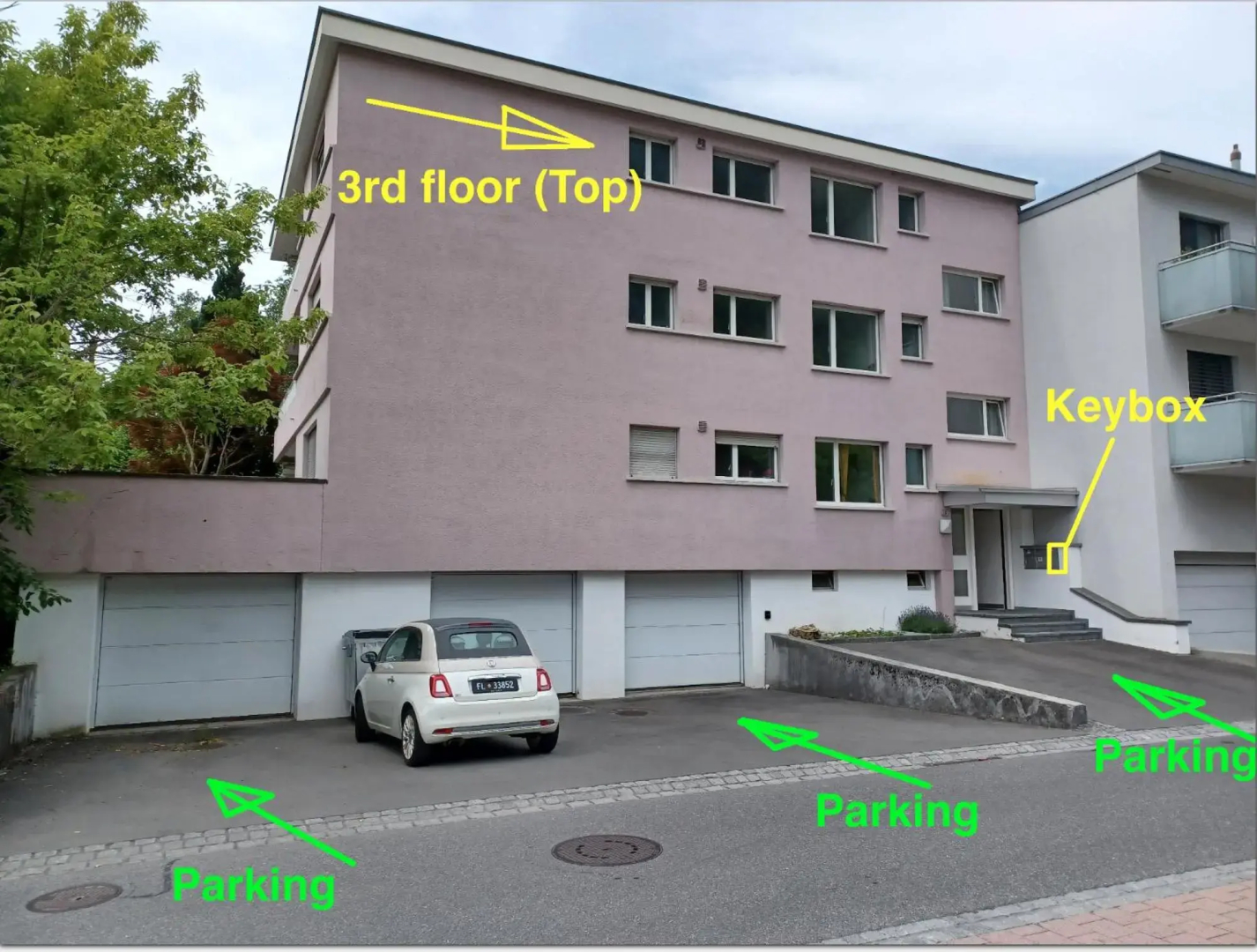 Schöne grosse Attika-Wohnung im Zentrum von Vaduz inkl. Parkplatz