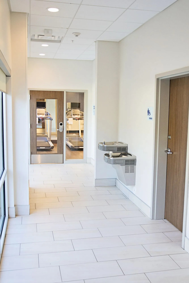 Holiday Inn Express & Suites Greenwood Mall by IHG