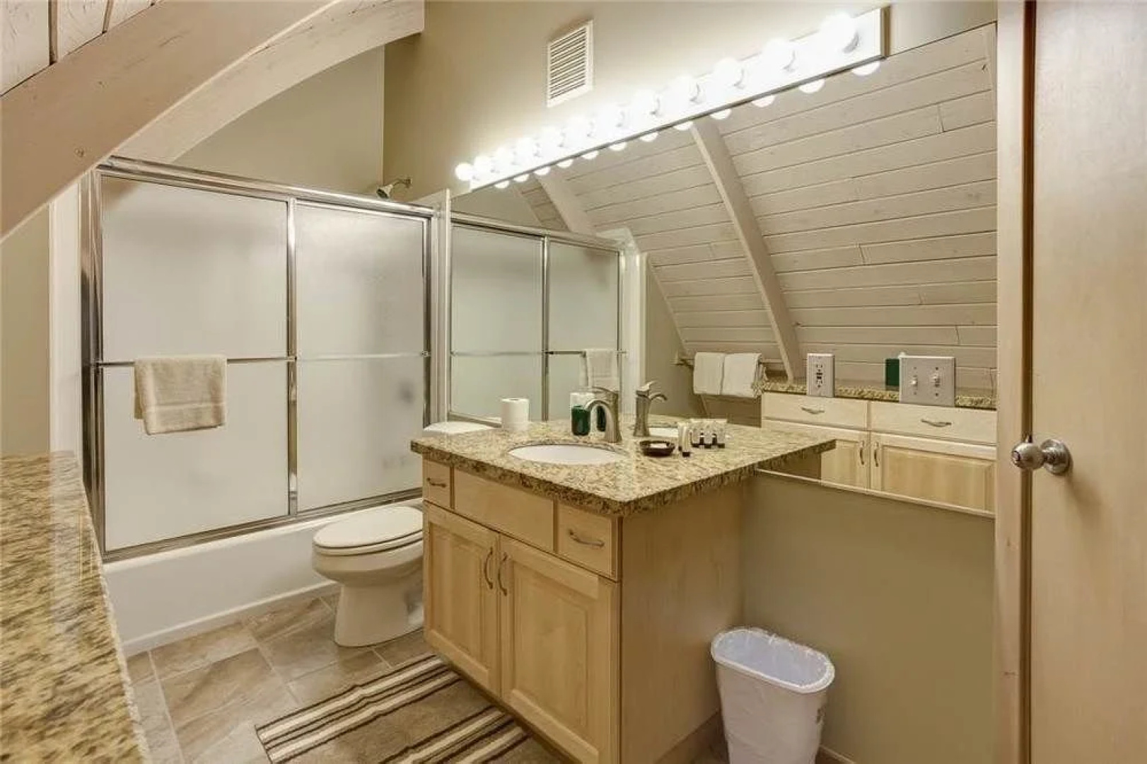 1120 Empire Avenue Private Home by Alpine Ski Properties