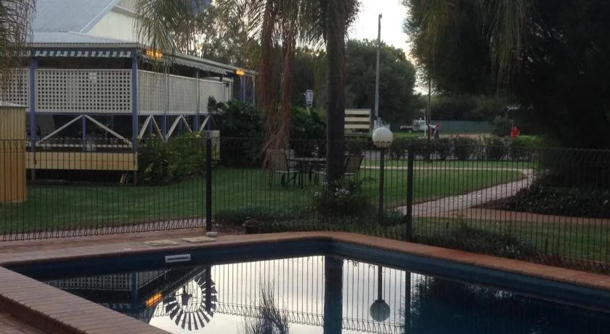 Tambo Mill Motel & Caravan Park