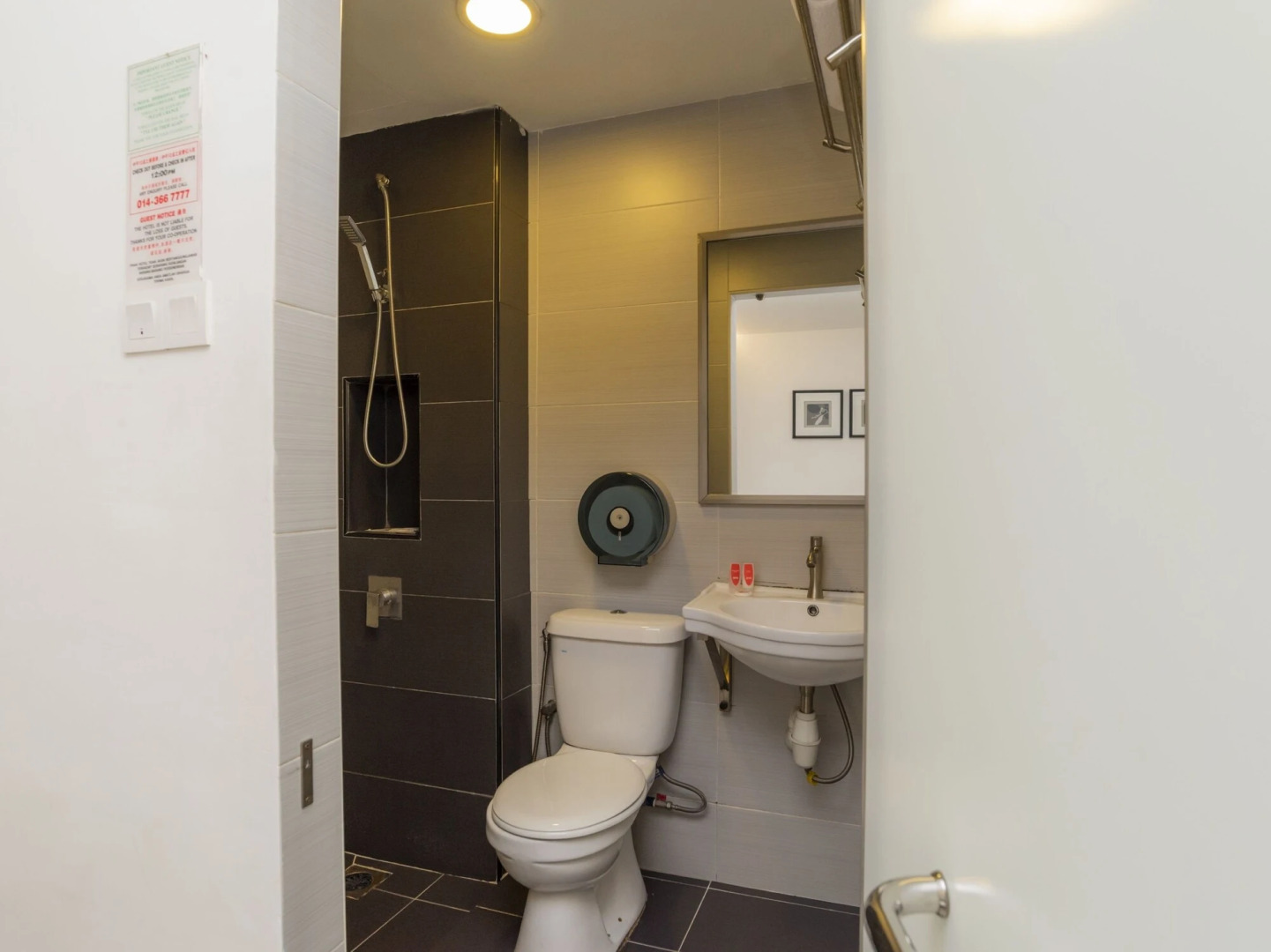 OYO 89355 Big Big Hotel