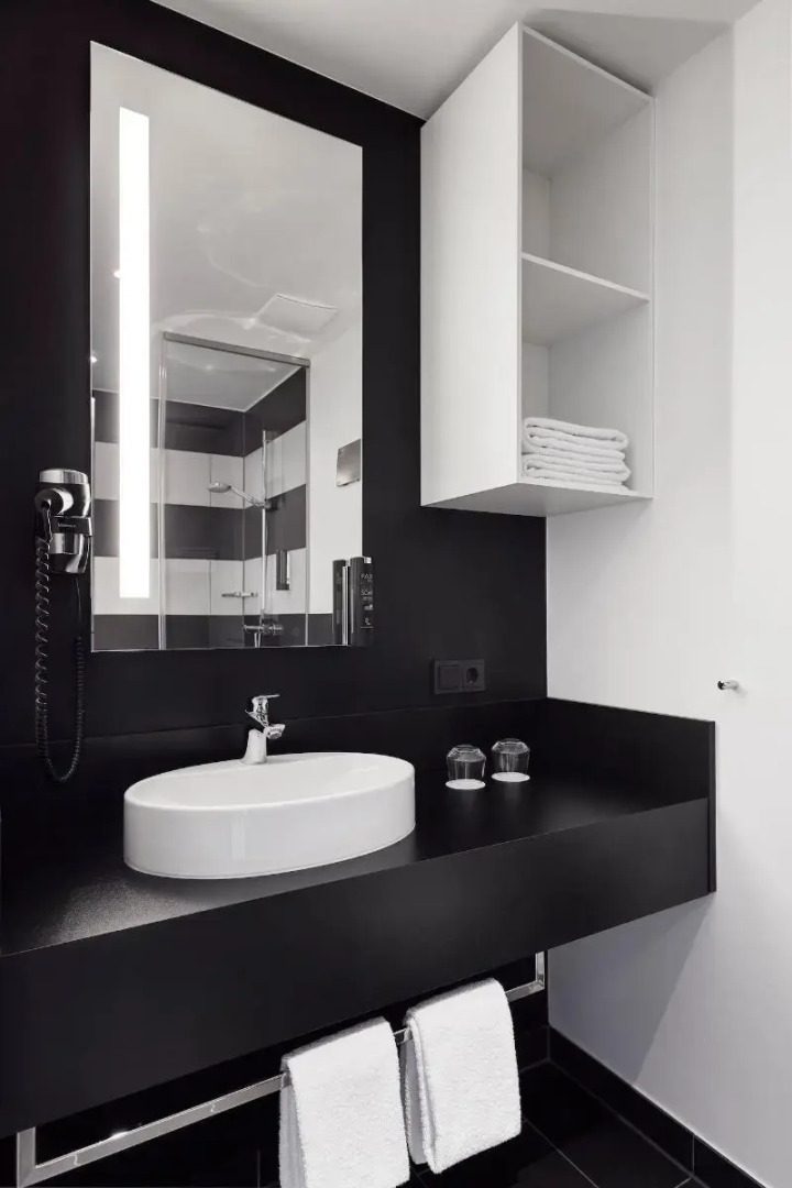 LEGERE EXPRESS Bielefeld