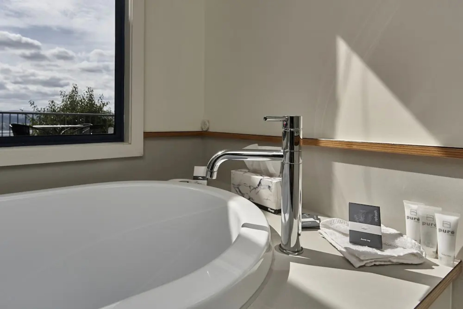 Rosevears Vineyard Retreat