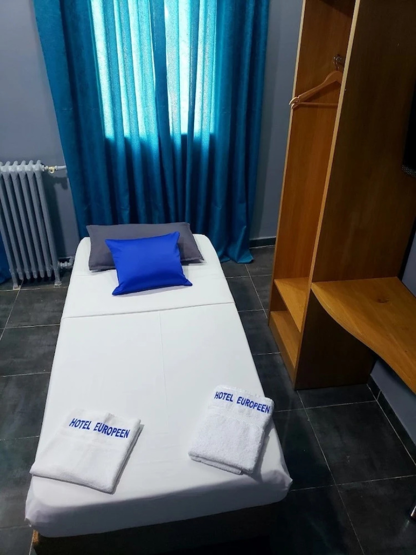 London Connection Hostel