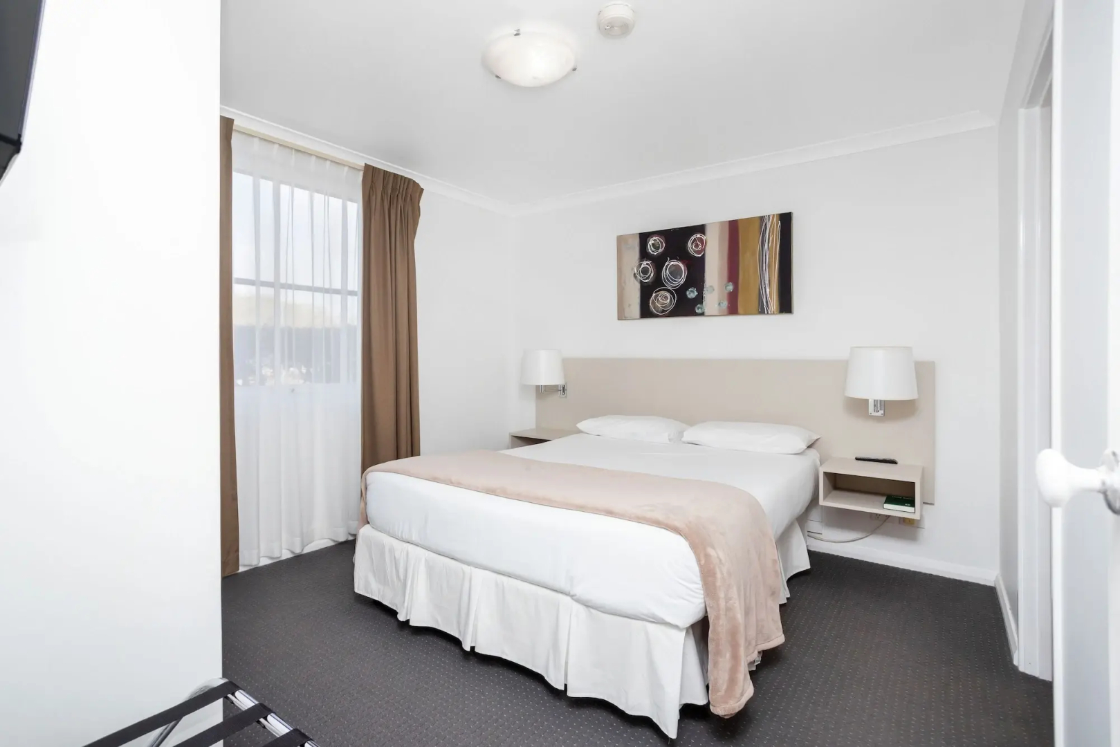 Hillarys Harbour Resort