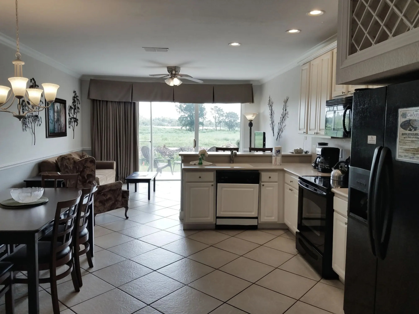 Parc Corniche Condominium Suite Hotel