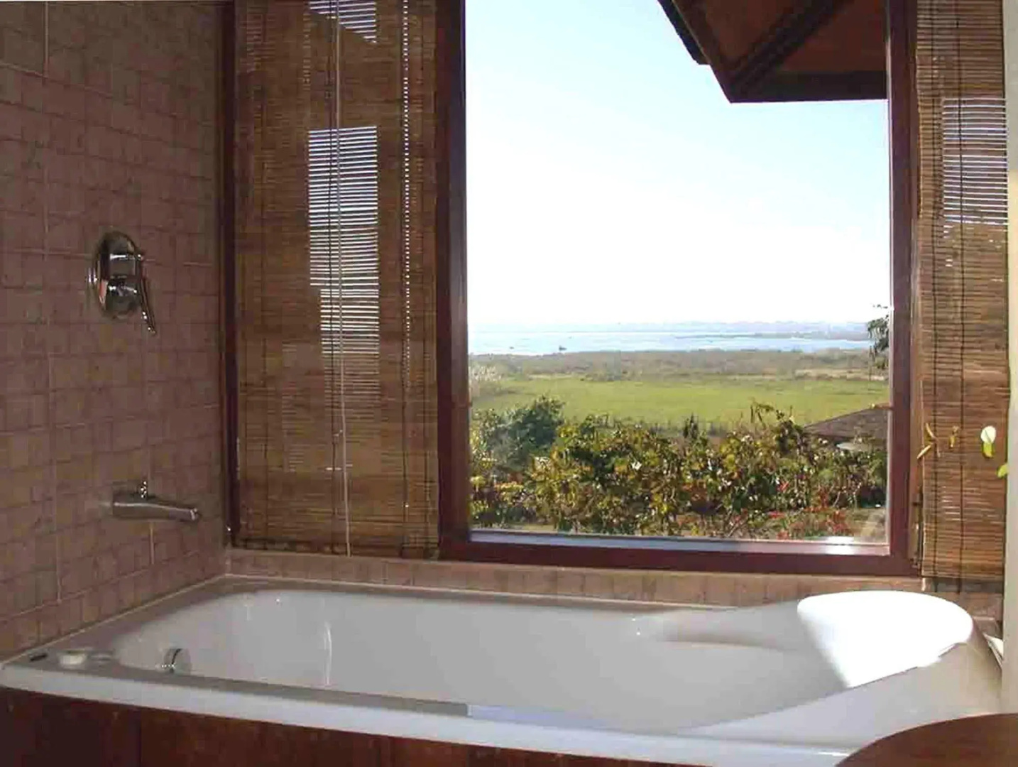 Inle Lake View Resort & Spa
