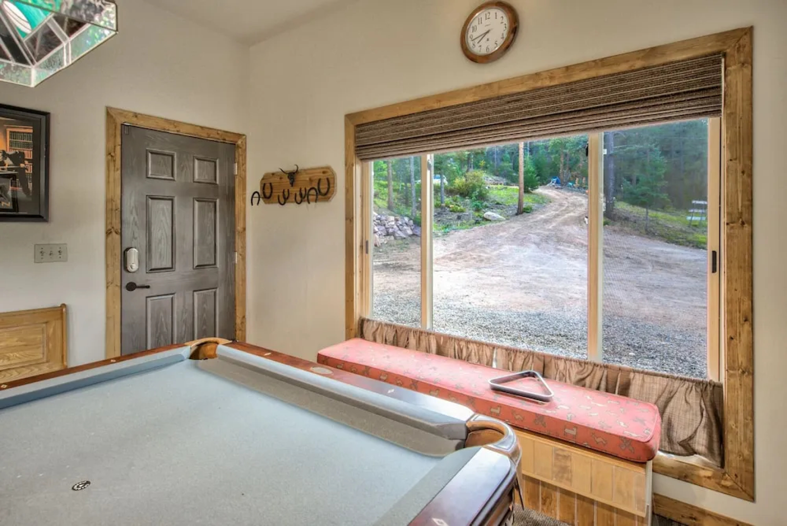 Mountain Getaway Cabinhot Tub & Pool Table4bd
