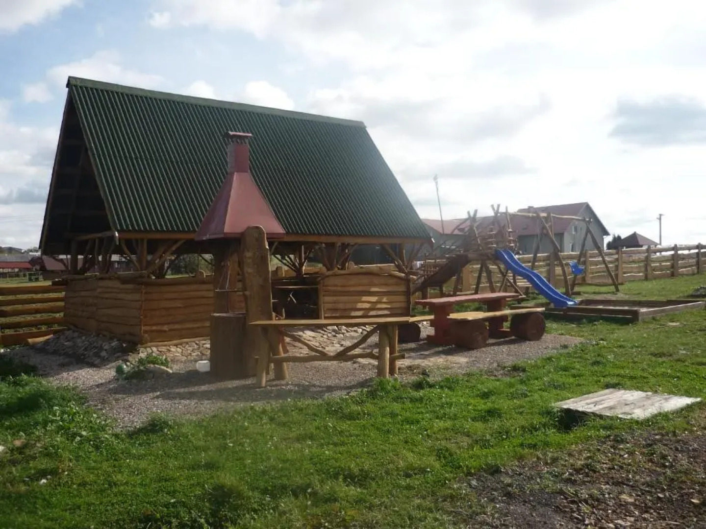 Noclegi u Banysia w sercu Gór Świętokrzyskich