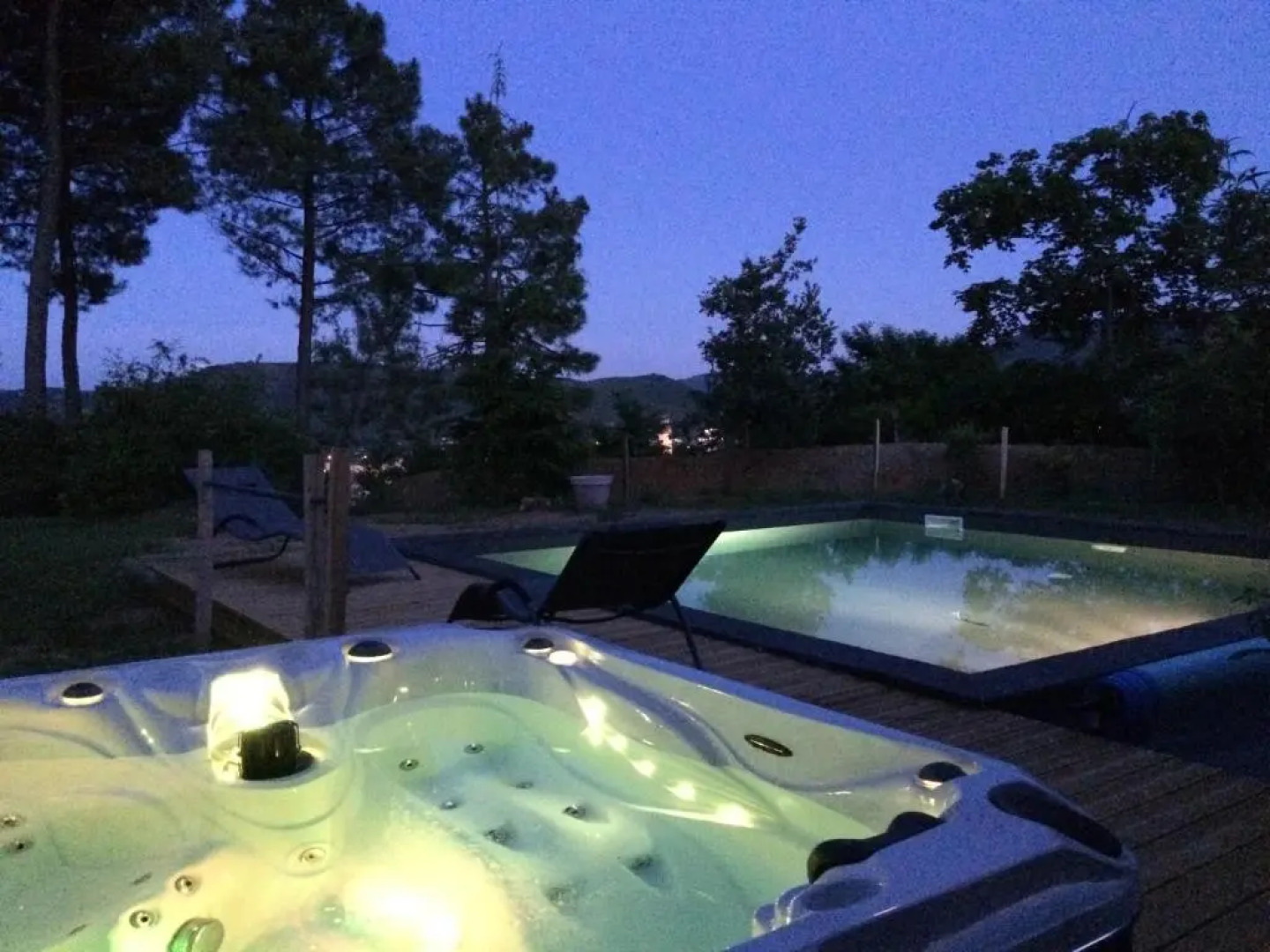 Les O de Privas 1 unique Tente Wigwam avec sa piscine privative xxx SPA avec supplement xxx