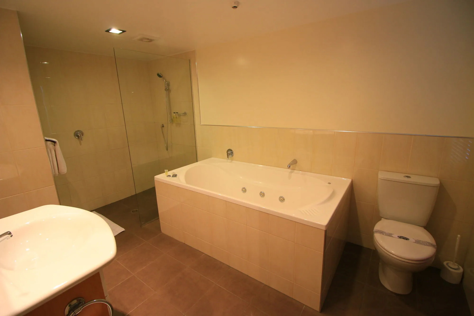 Fitzherbert Regency Motor Lodge