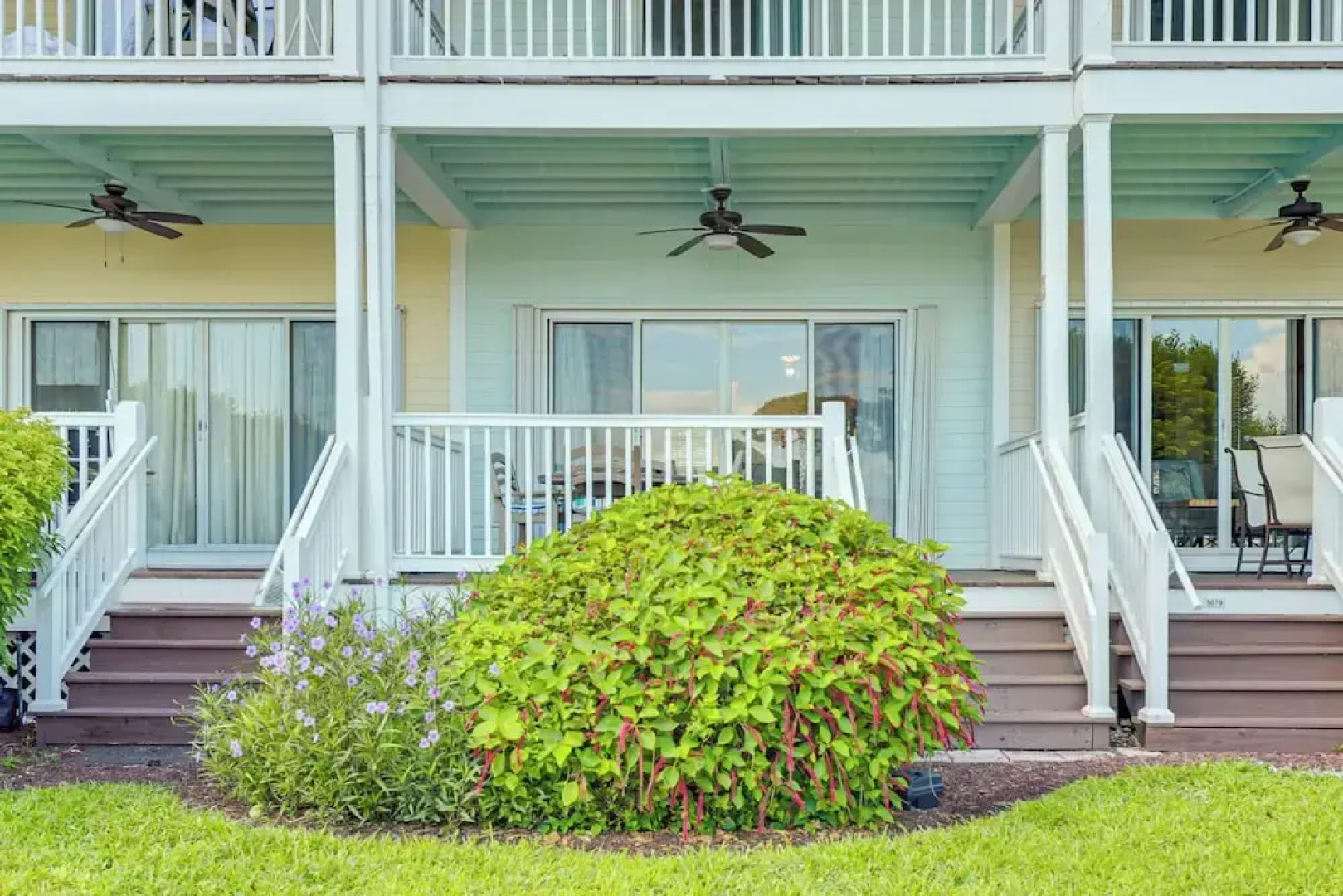 Oceanfront Duck Key Villa: 2 Marinas Steps Away!