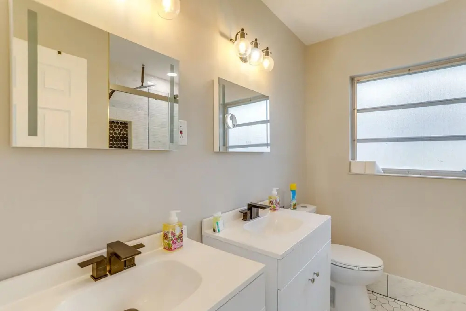 Updated Clearwater Vacation Rental in Central Spot