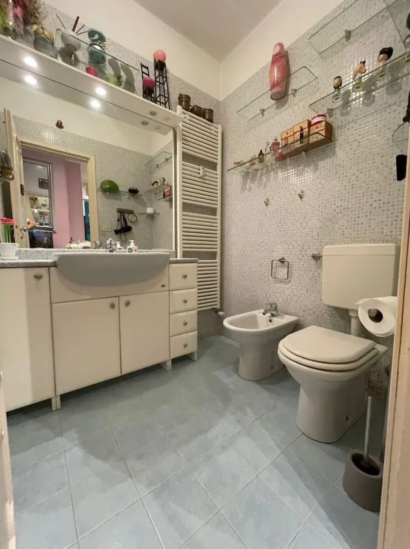 Toys With Garden and sea View