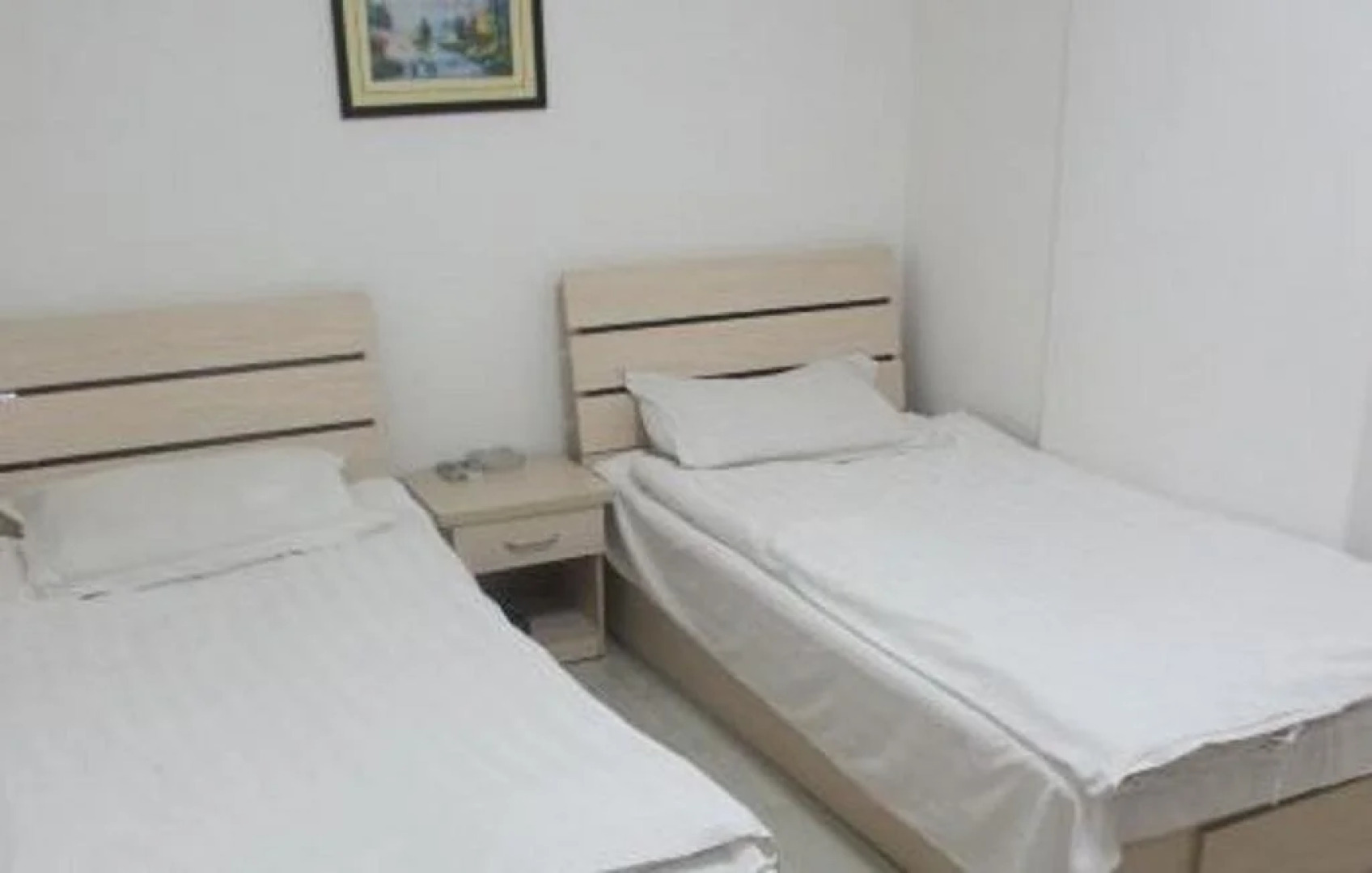 Dandong Kuandian Express Hotel