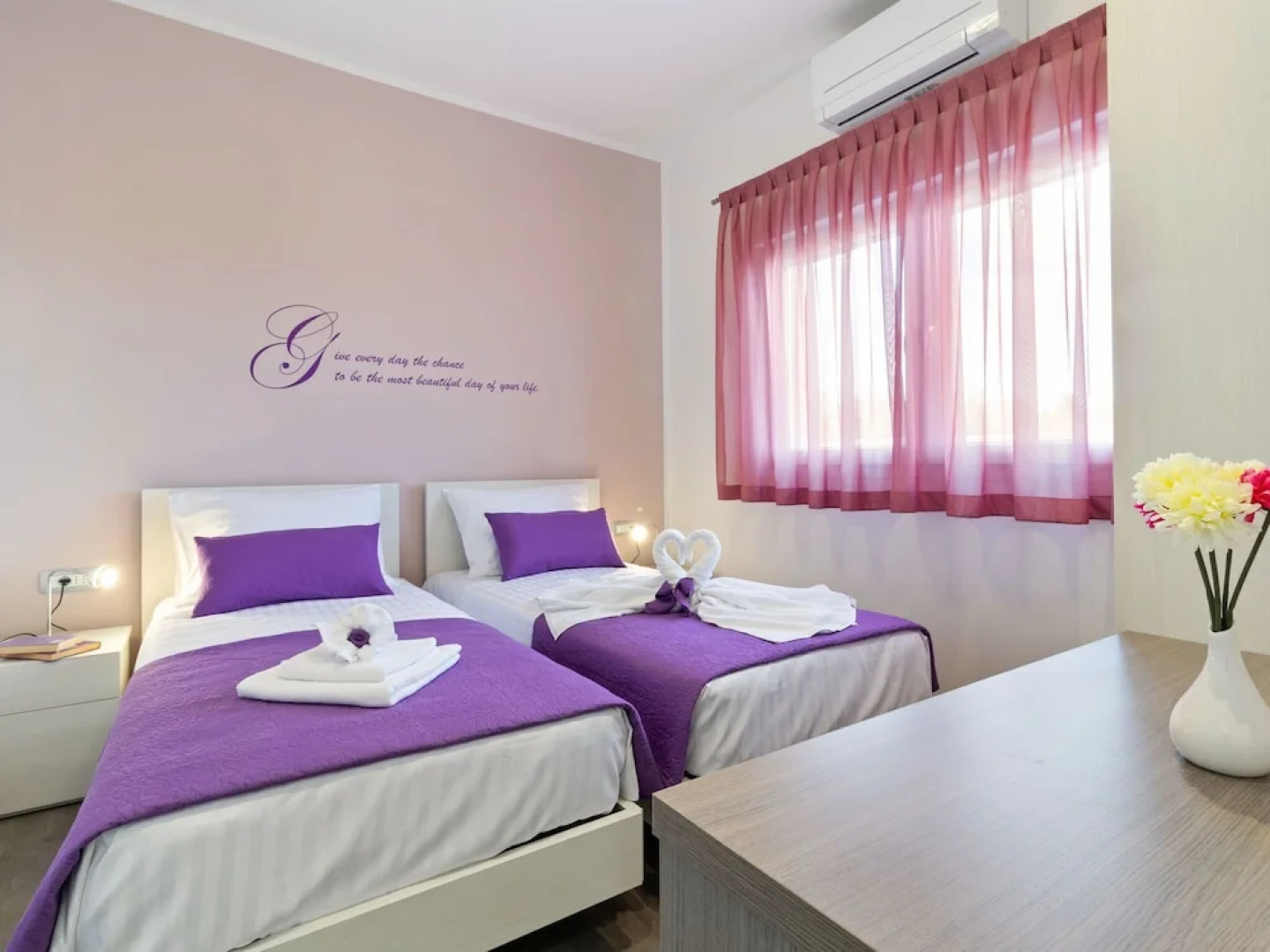 Serene Holiday Home in Novigrad with Private Pool