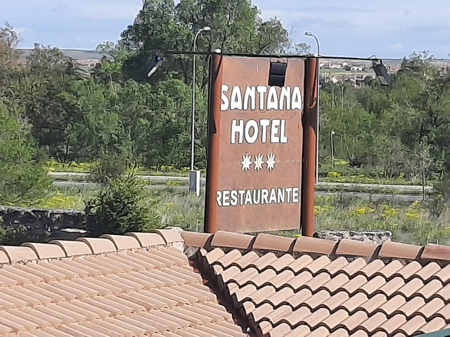 Santana Hotel Restaurante
