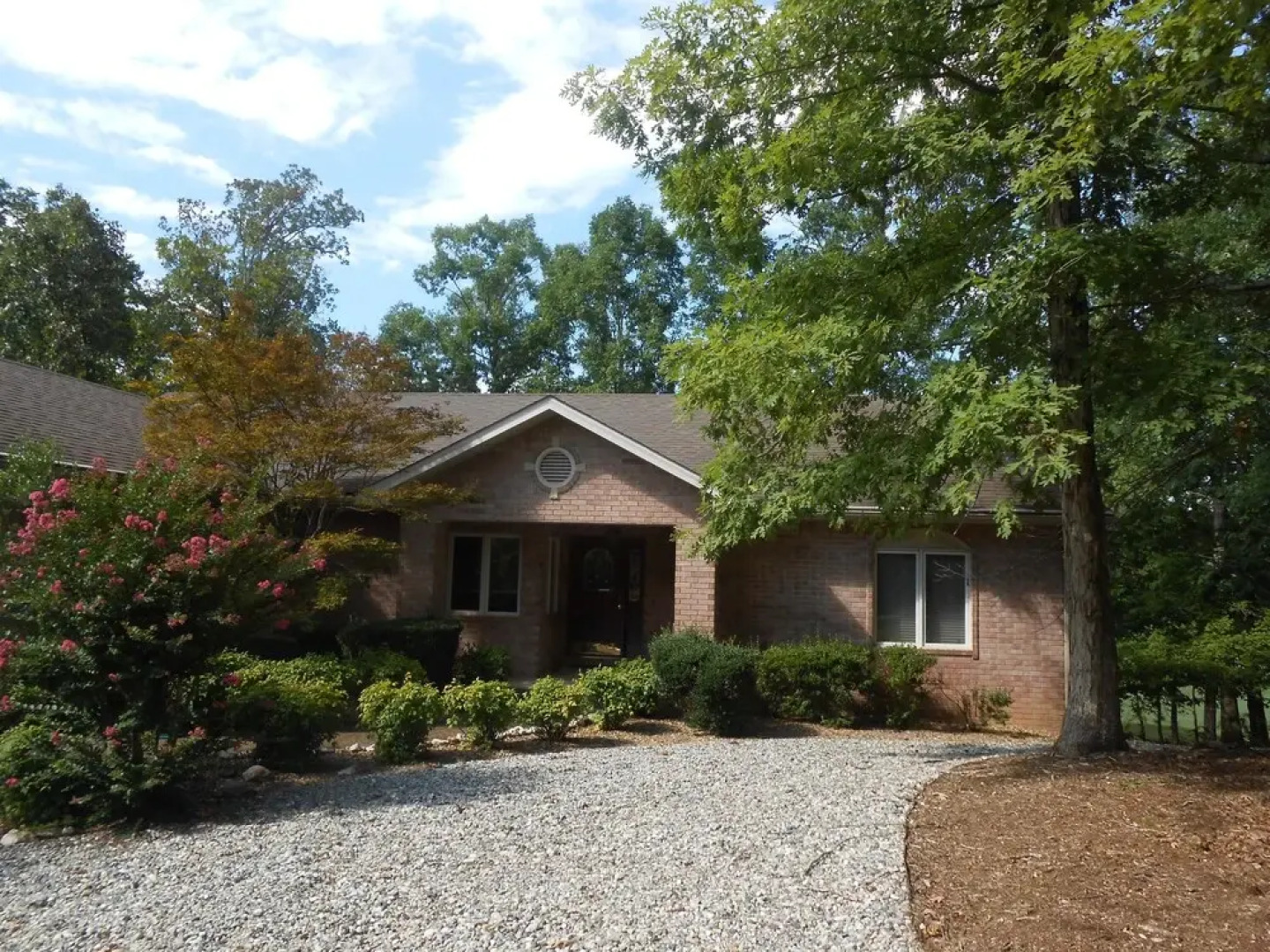 Magellan House Unit 0913 3 Bedrooms 2 Bathrooms Home