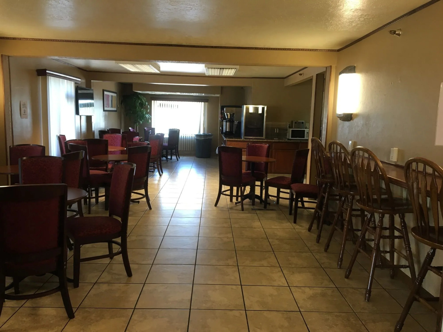 Americas Best Value Inn & Suites - Fort Collins East / I-25