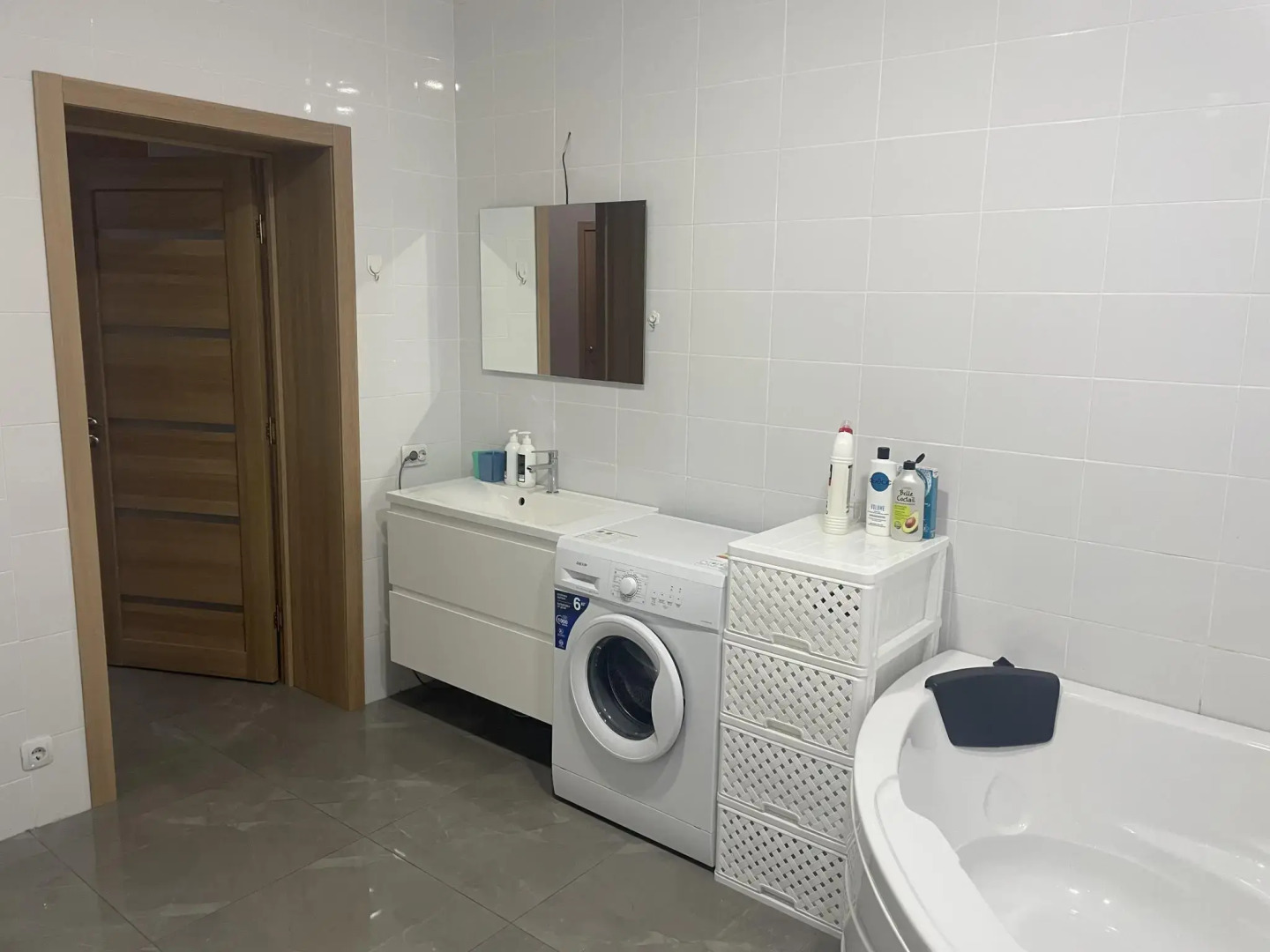 Апартаменты на улице Космонавтов 17 лит В