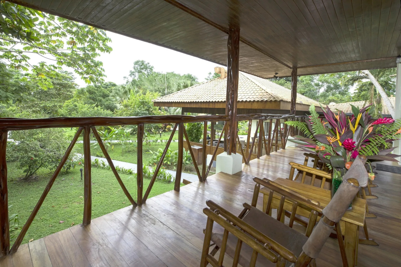 Crocodile Bay Resort