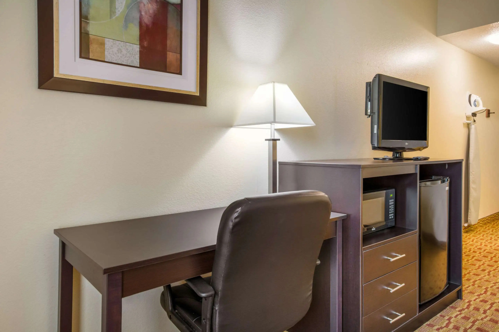 Quality Inn & Suites Sellersburg - Louisville Area