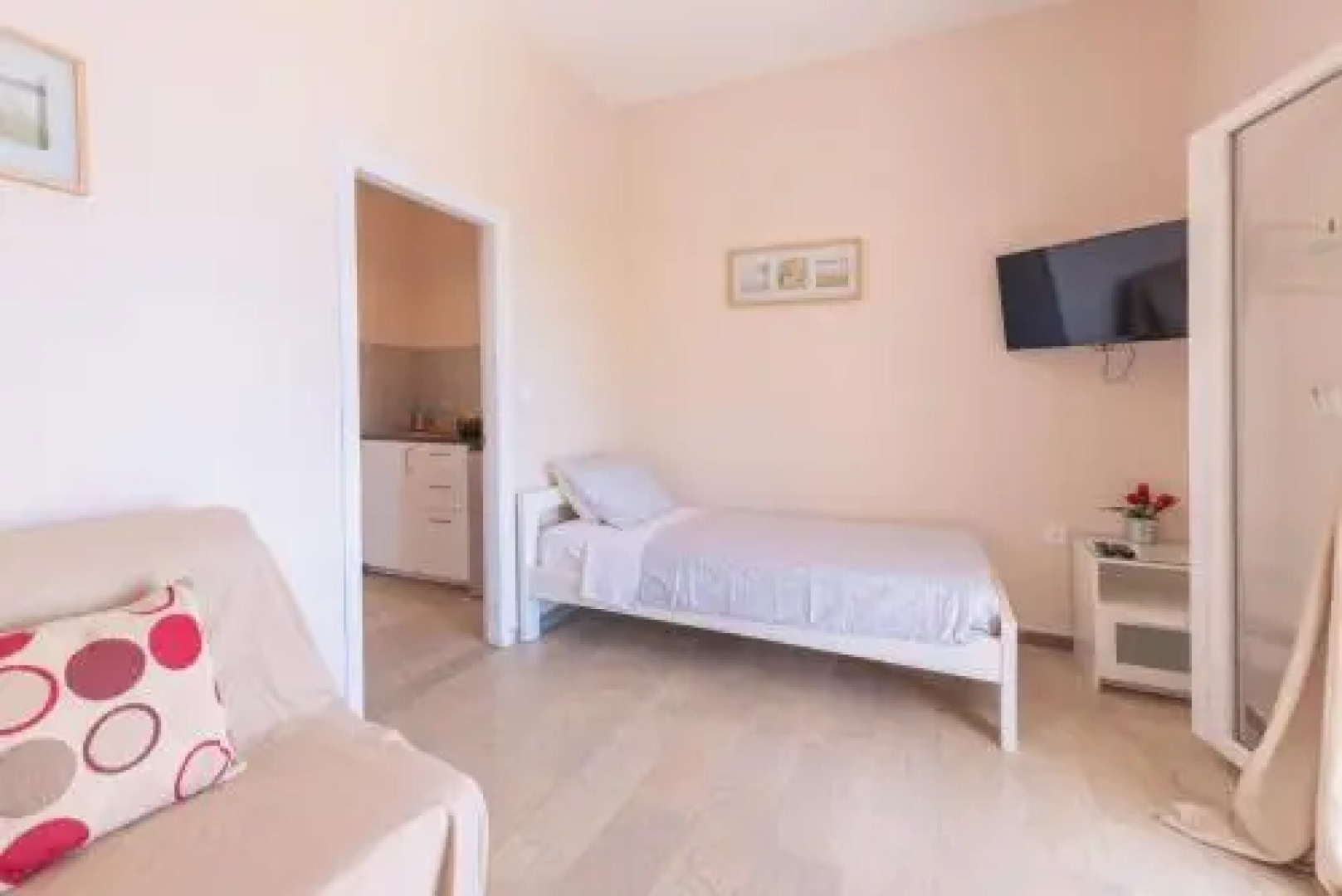 Eden Sea view studios