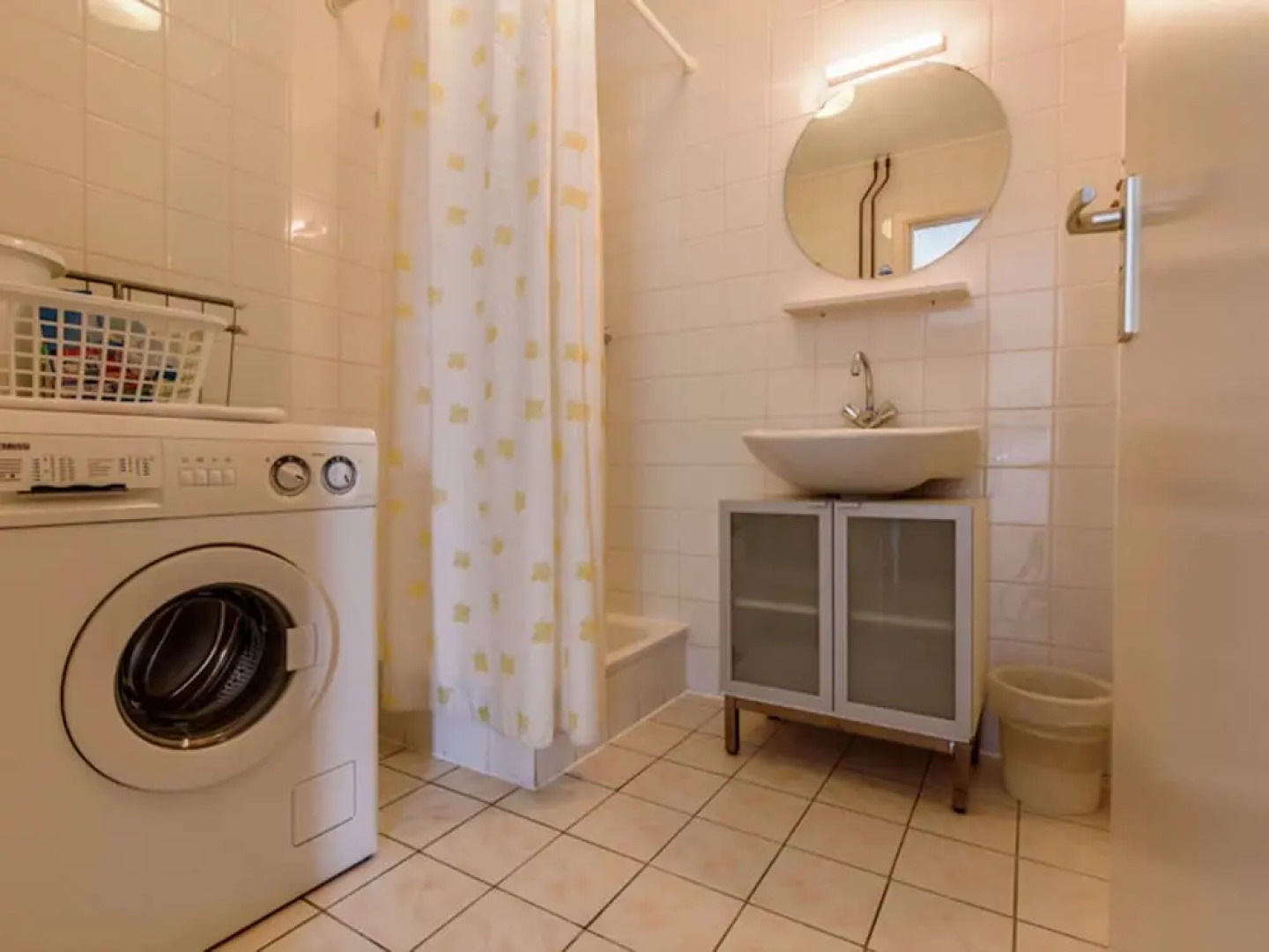 Family Apartment on Large Estate in Bergen aan Zee near Dunes & Beach