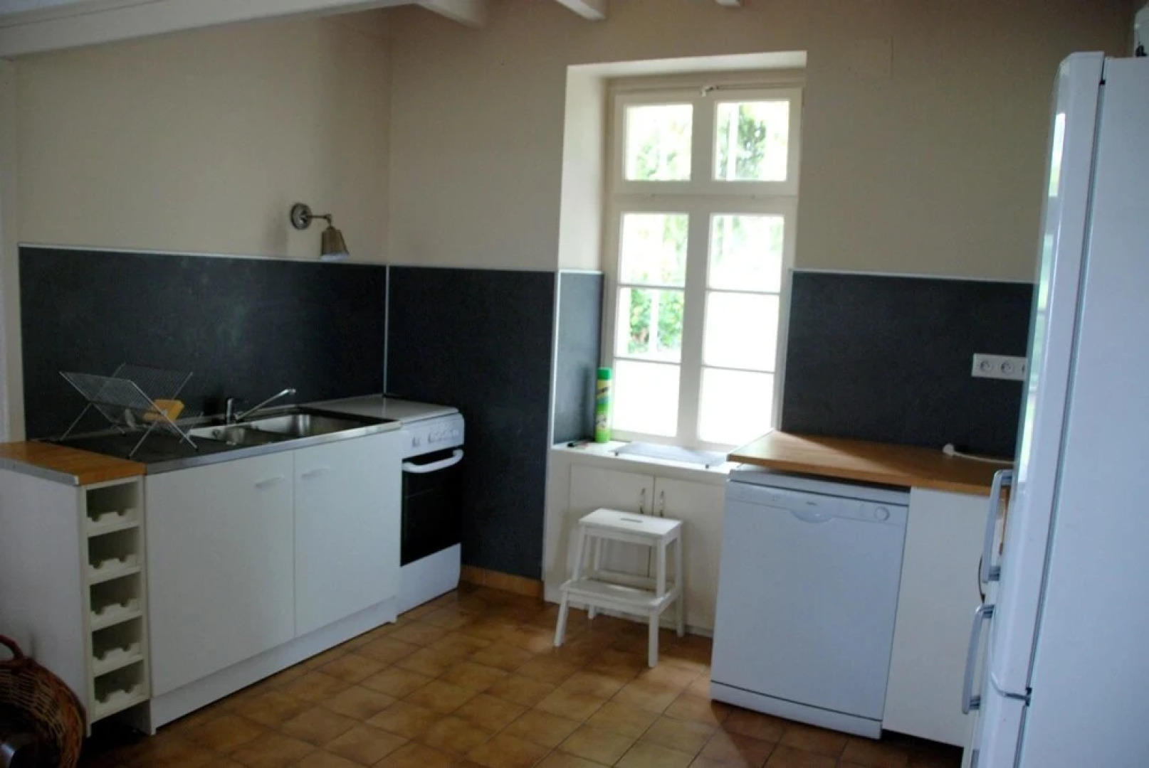 House With 3 Bedrooms in Jugon-les-lacs, With Furnished Garden and Wif