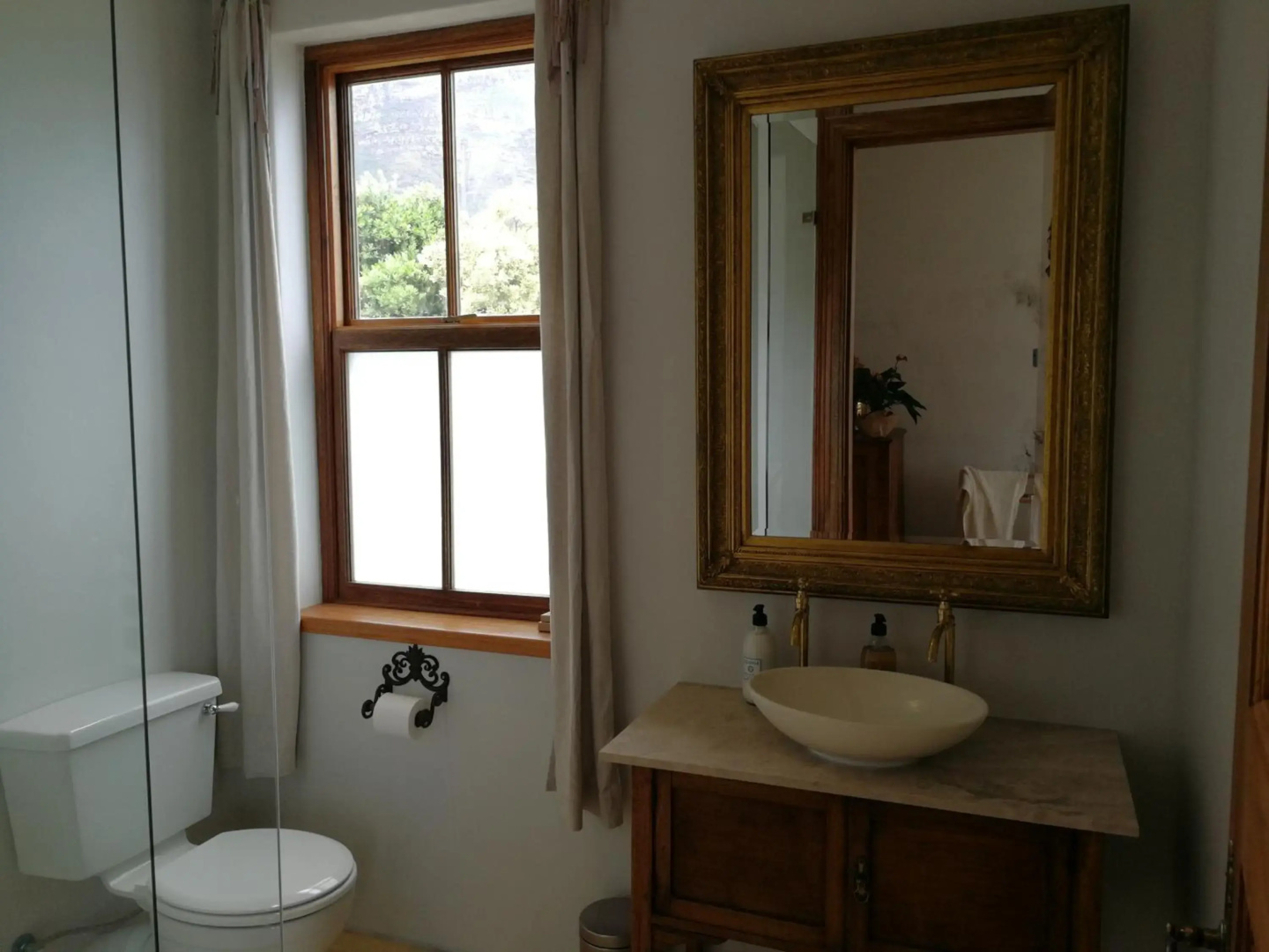 Bakovenbay Luxury Suites