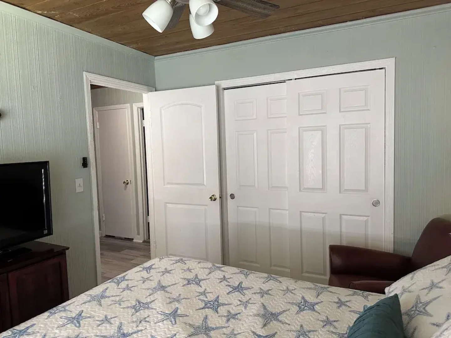 Banana Beach Retreat