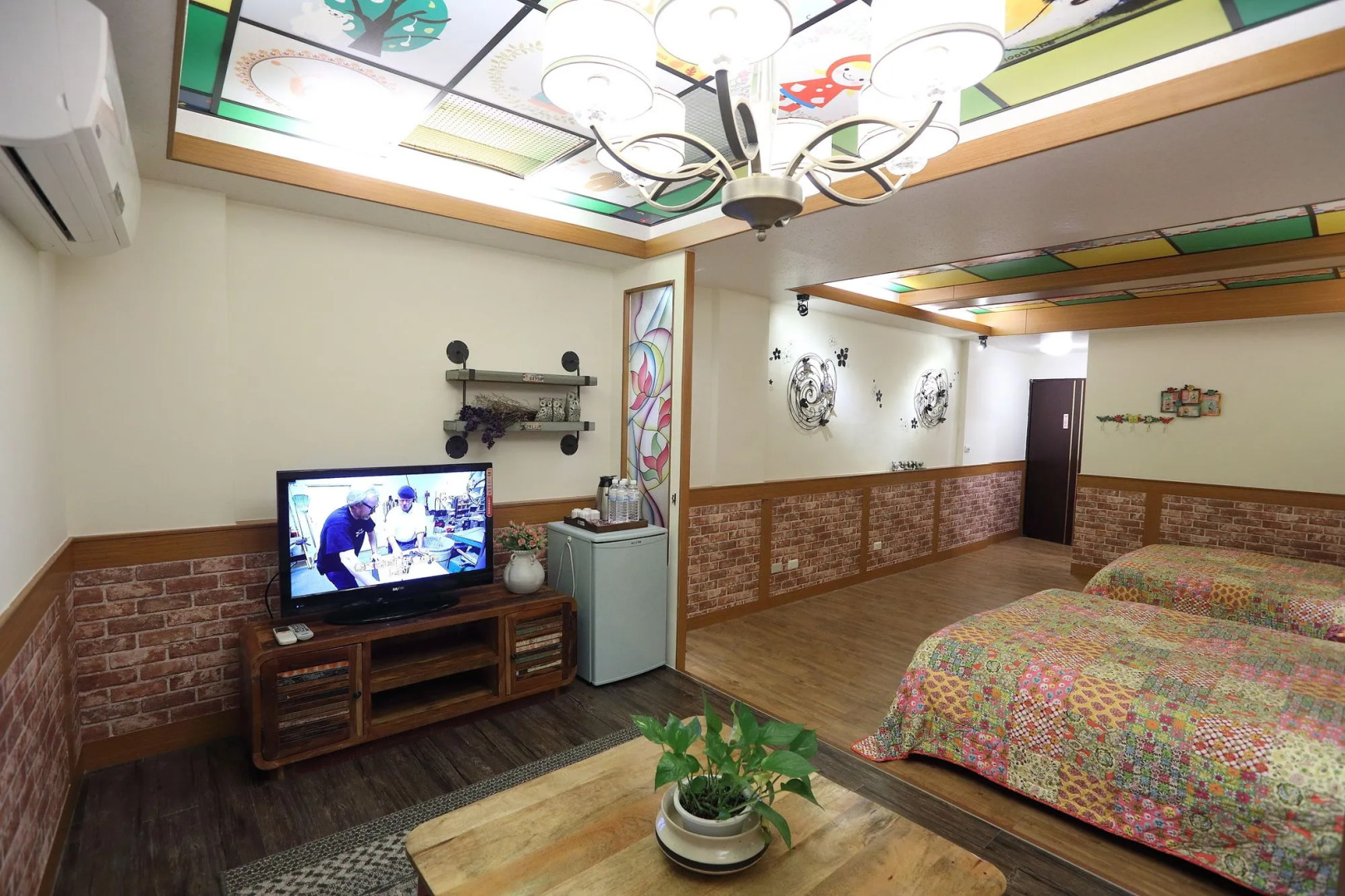 First Place B&B - Hualien Railway Station