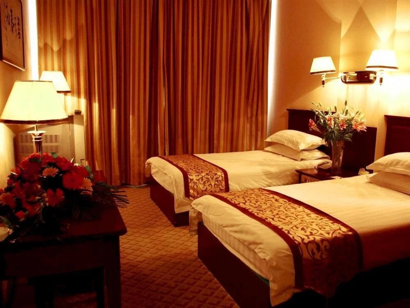 Jiaozuo Xingpeng Zhongzhou Holiday Hotel