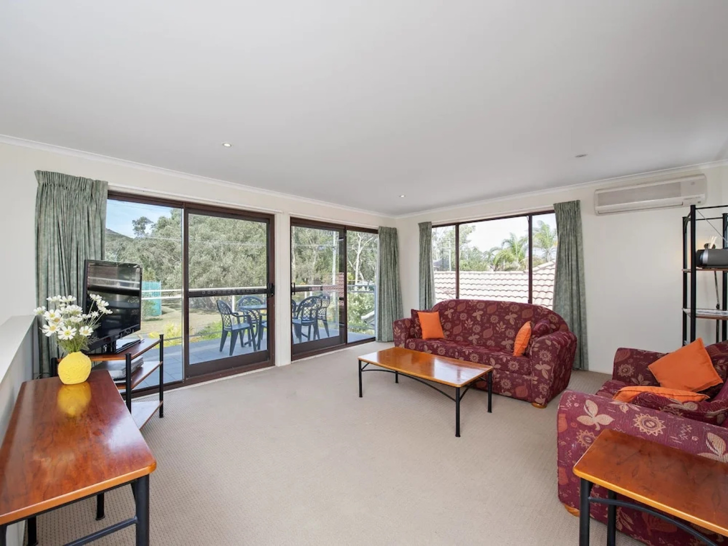 The Breakers, 16A Government Road